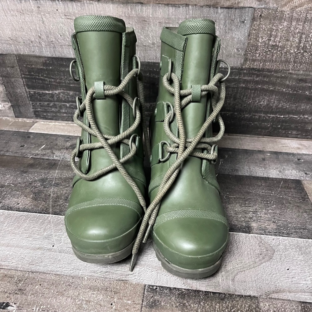 Sorel Joan of Arctic Wedge Rain Boots Olive Green Rubber Lace Up Waterproof - Picture 5 of 12